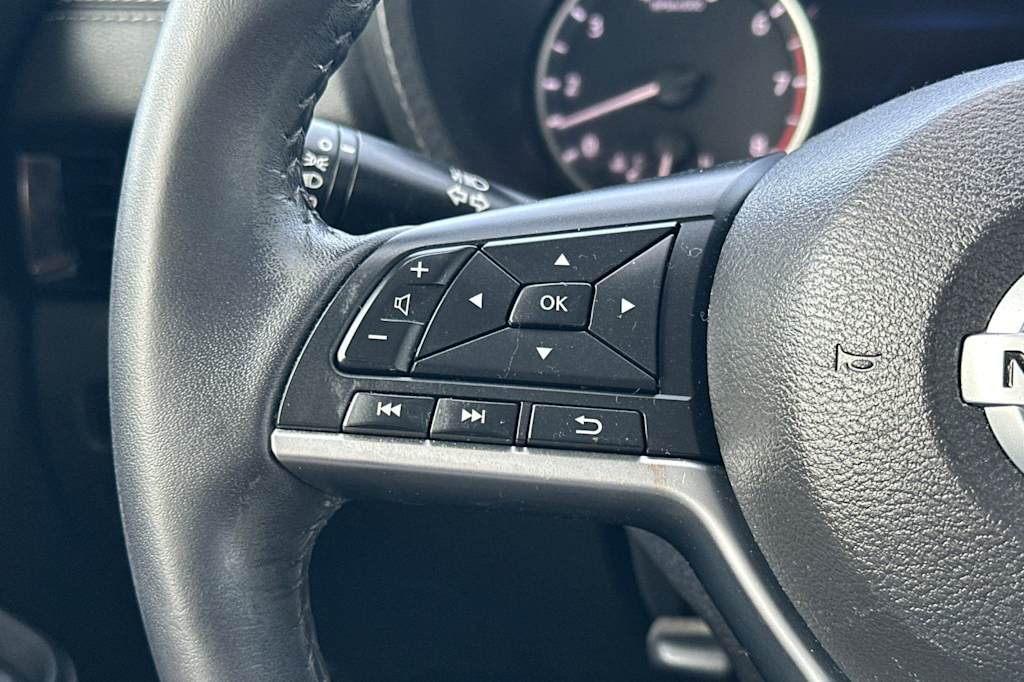Thumbnail: 2021 Nissan Sentra - 30