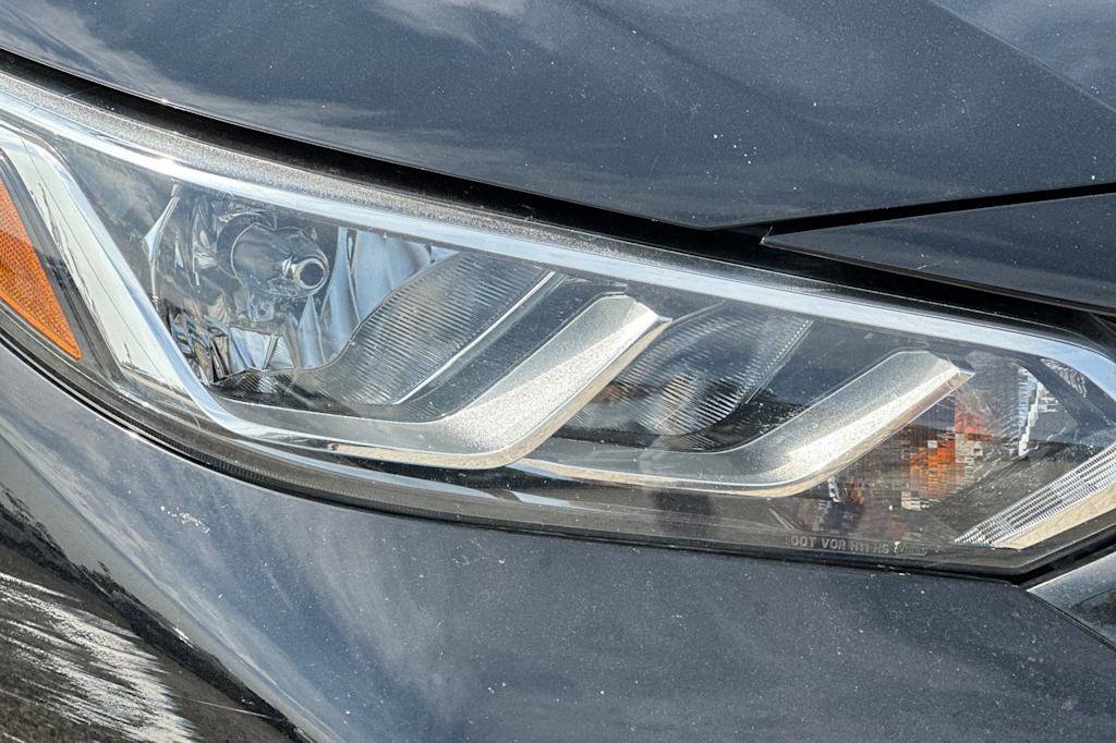 Thumbnail: 2021 Nissan Sentra - 33