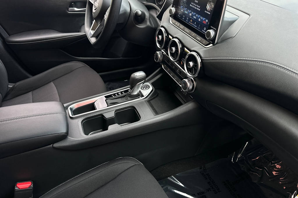 2025 Nissan Sentra SV 13