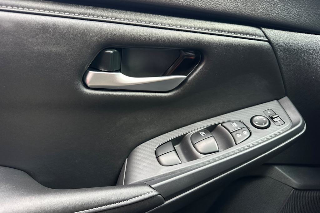 2025 Nissan Sentra SV 21