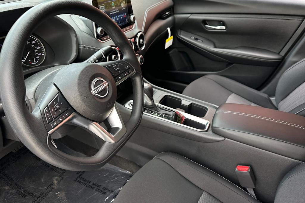 2025 Nissan Sentra SV 9