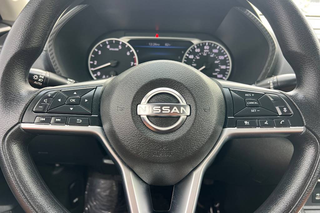 Thumbnail: 2025 Nissan Sentra - 25