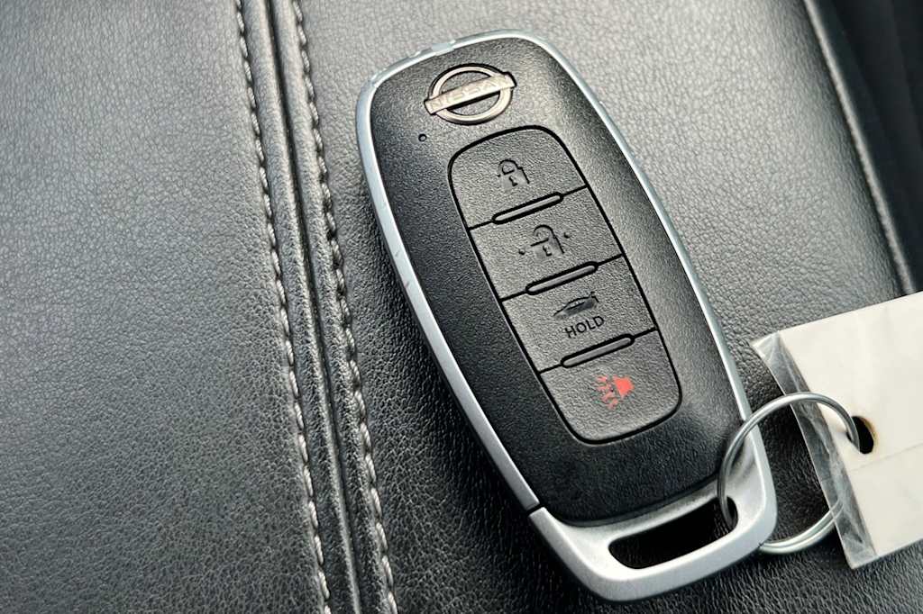 Thumbnail: 2024 Nissan Sentra - 17