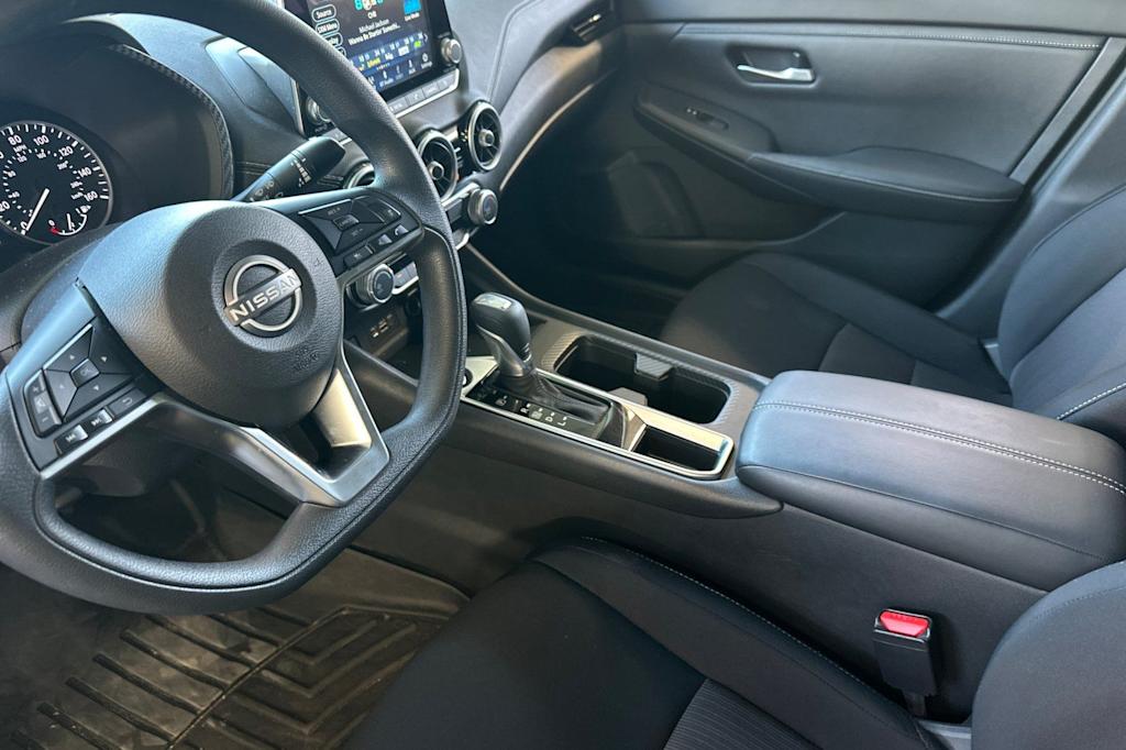Thumbnail: 2024 Nissan Sentra - 9