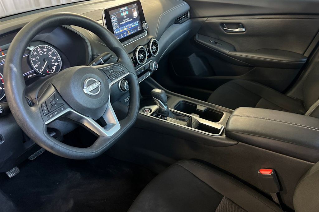 Thumbnail: 2025 Nissan Sentra - 9
