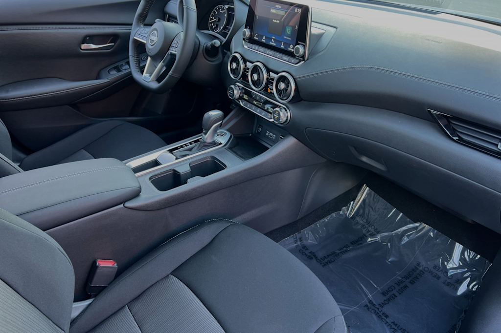 Thumbnail: 2025 Nissan Sentra - 13