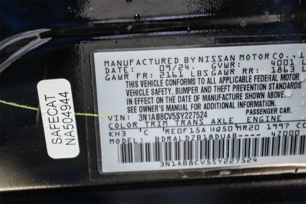2025 Nissan Sentra SV 18