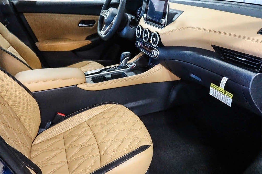 2025 Nissan Sentra SV 13