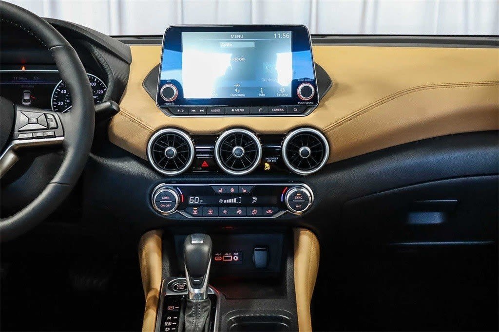 2025 Nissan Sentra SV 14