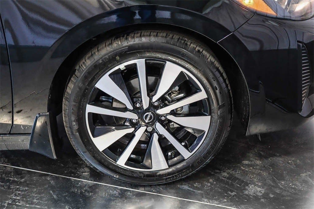 2025 Nissan Sentra SV 7