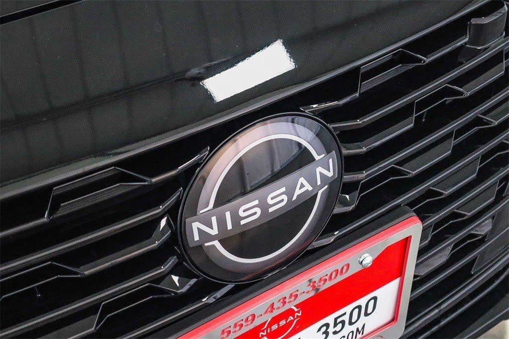 2025 Nissan Sentra SV 6