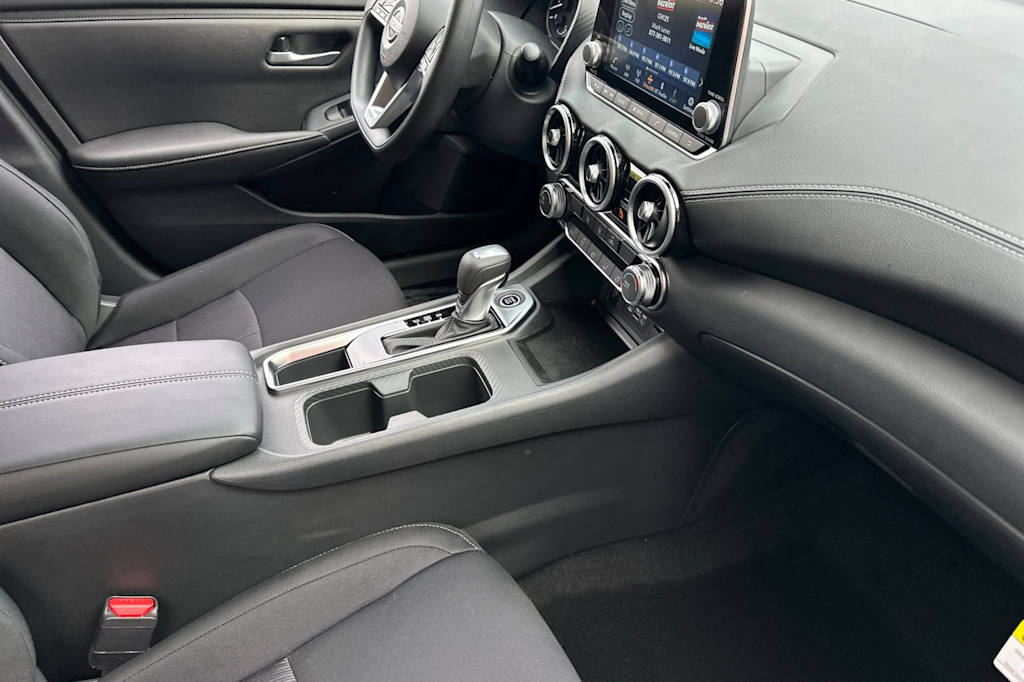 2025 Nissan Sentra SV 13