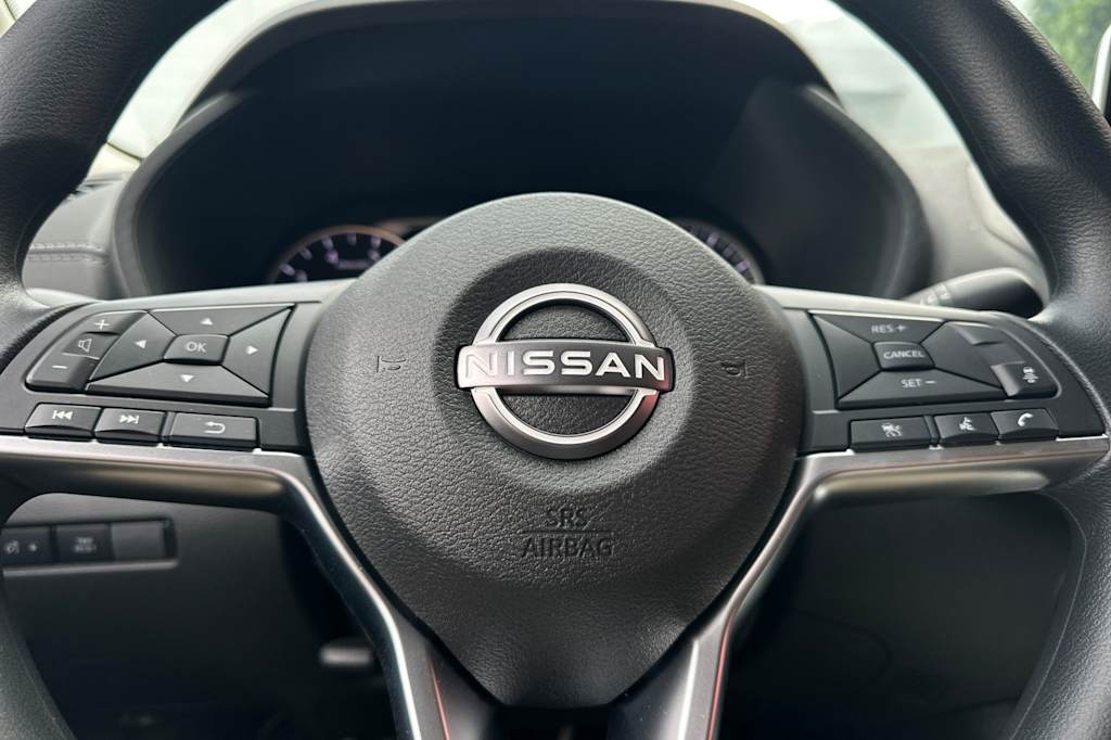 2025 Nissan Sentra SV 26