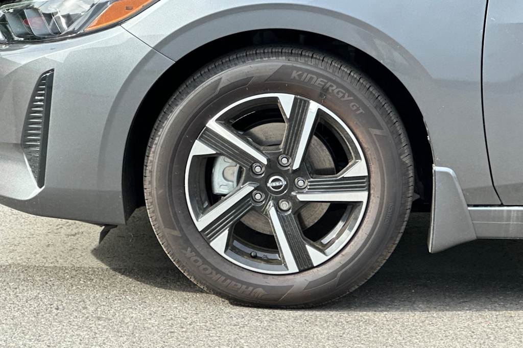 2025 Nissan Sentra SV 8
