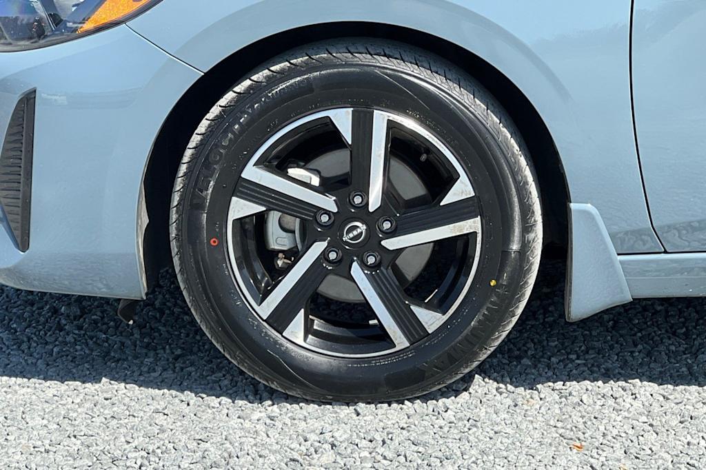 Thumbnail: 2024 Nissan Sentra - 8