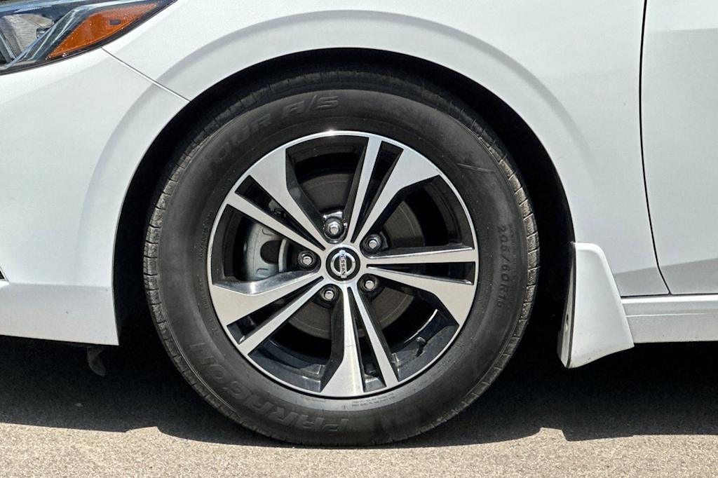 Thumbnail: 2022 Nissan Sentra - 8