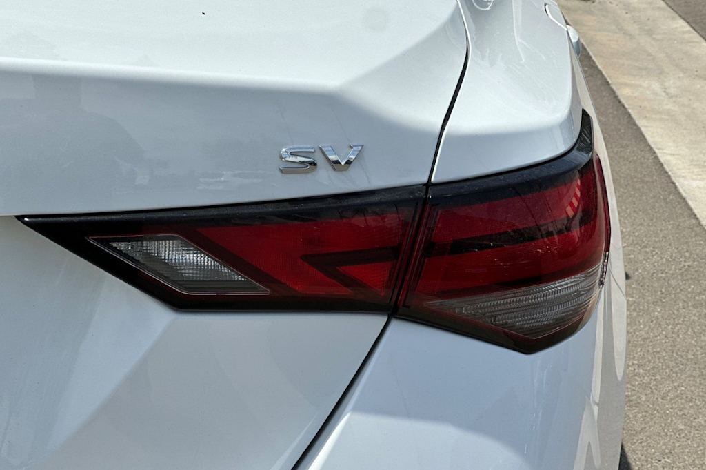 Thumbnail: 2022 Nissan Sentra - 33
