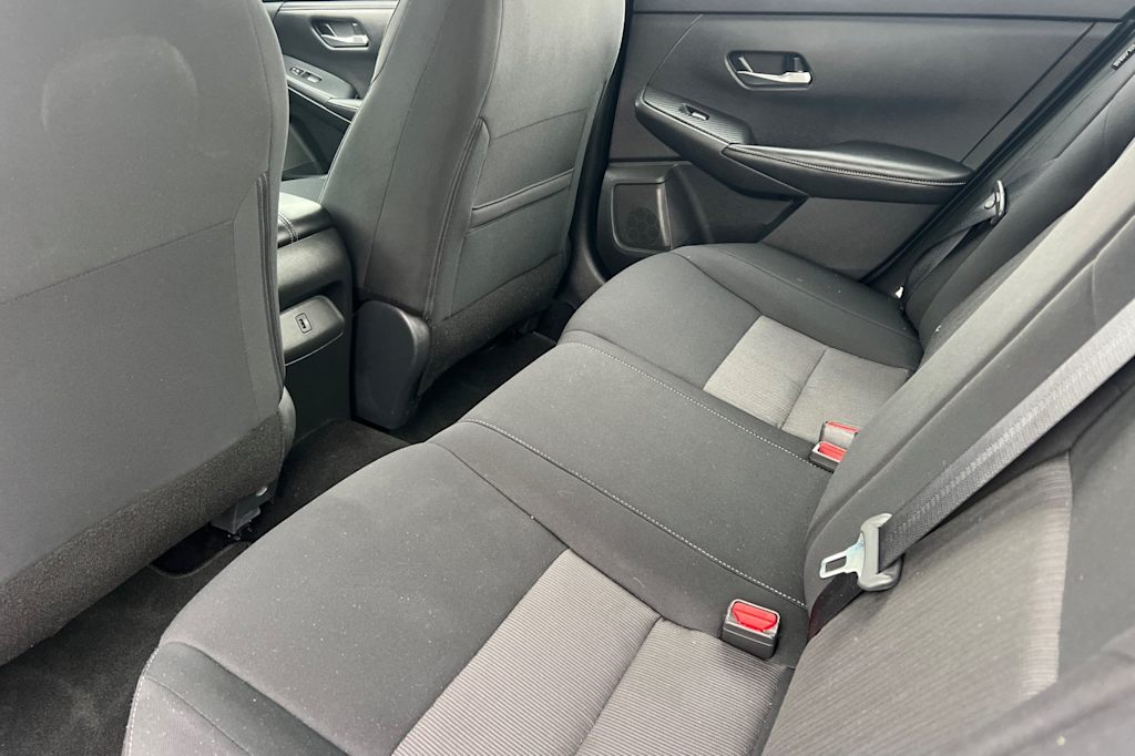 Thumbnail: 2023 Nissan Sentra - 11