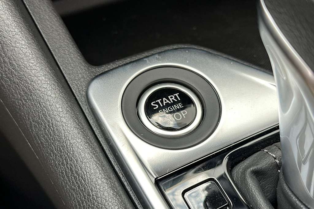 2025 Nissan Sentra SV 25