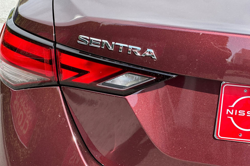 2025 Nissan Sentra SV 20