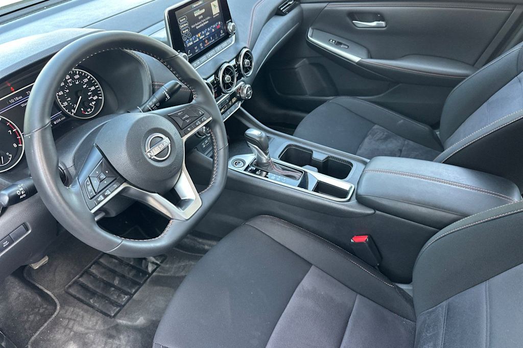 Thumbnail: 2025 Nissan Sentra - 9
