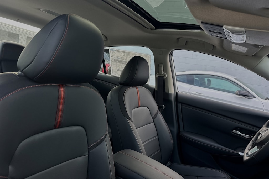 Thumbnail: 2025 Nissan Sentra - 10