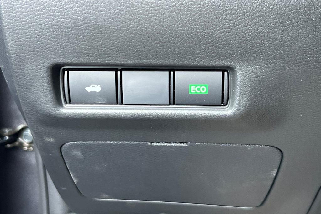 Thumbnail: 2026 Nissan Sentra - 31