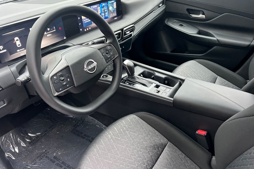 Thumbnail: 2026 Nissan Sentra - 9