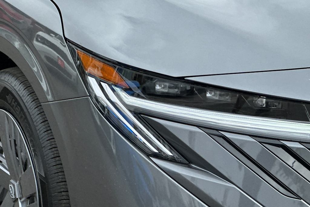 Thumbnail: 2027 Nissan Sentra - 30