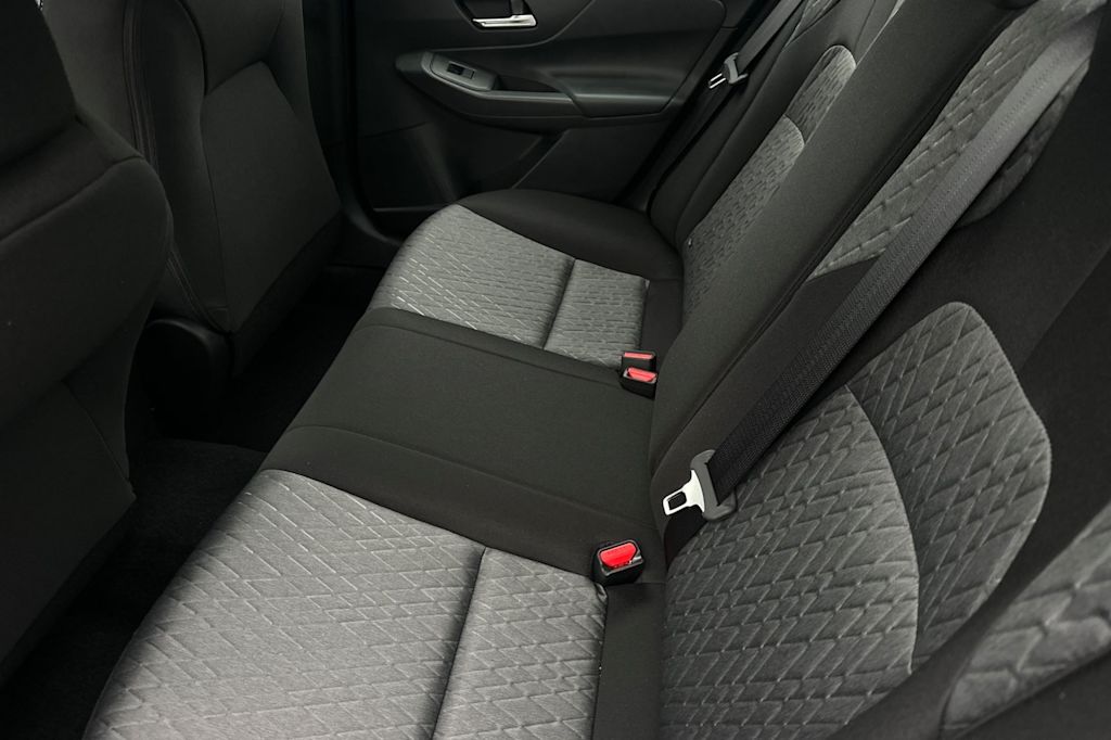 Thumbnail: 2026 Nissan Sentra - 10