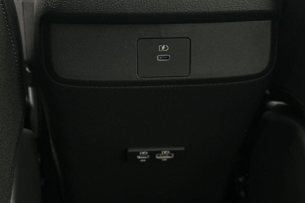 Thumbnail: 2026 Nissan Sentra - 12