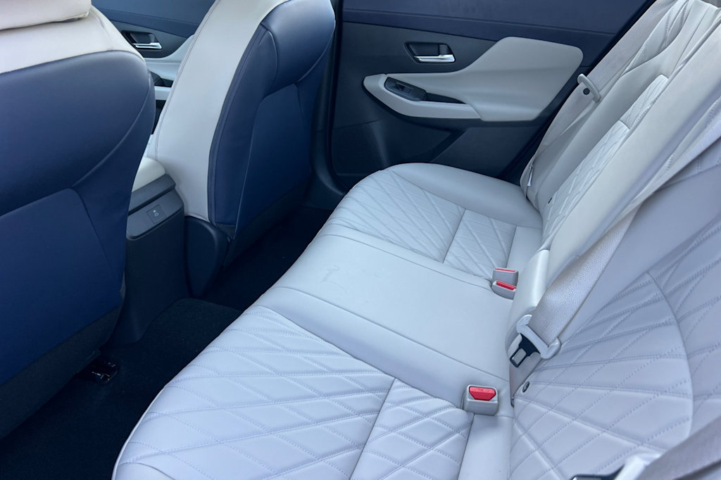 Thumbnail: 2026 Nissan Sentra - 10