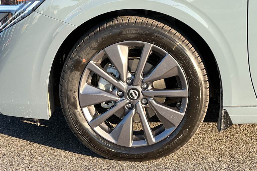 Thumbnail: 2026 Nissan Sentra - 8