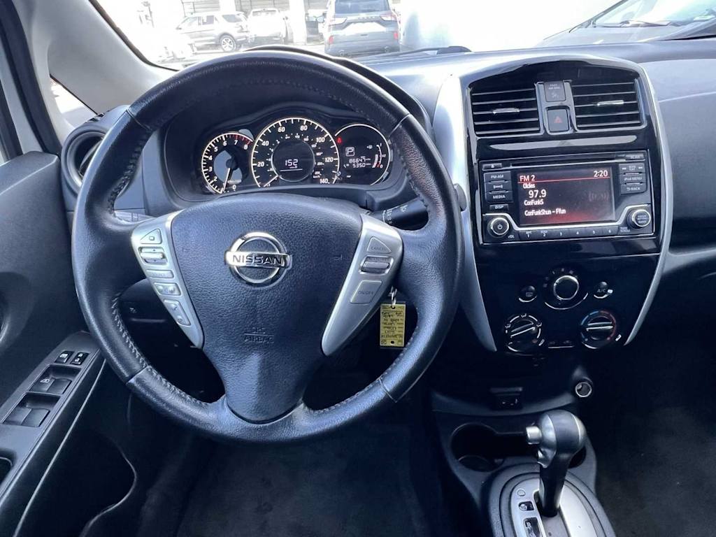 2017 Nissan Versa Note SV 9