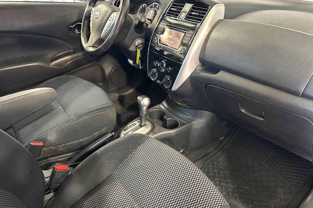 Thumbnail: 2016 Nissan Versa Note - 12