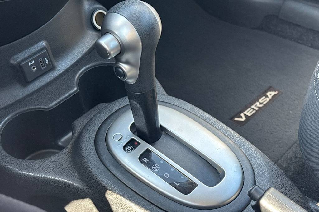 Thumbnail: 2018 Nissan Versa - 14