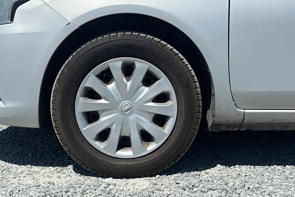 Thumbnail: 2019 Nissan Versa - 8