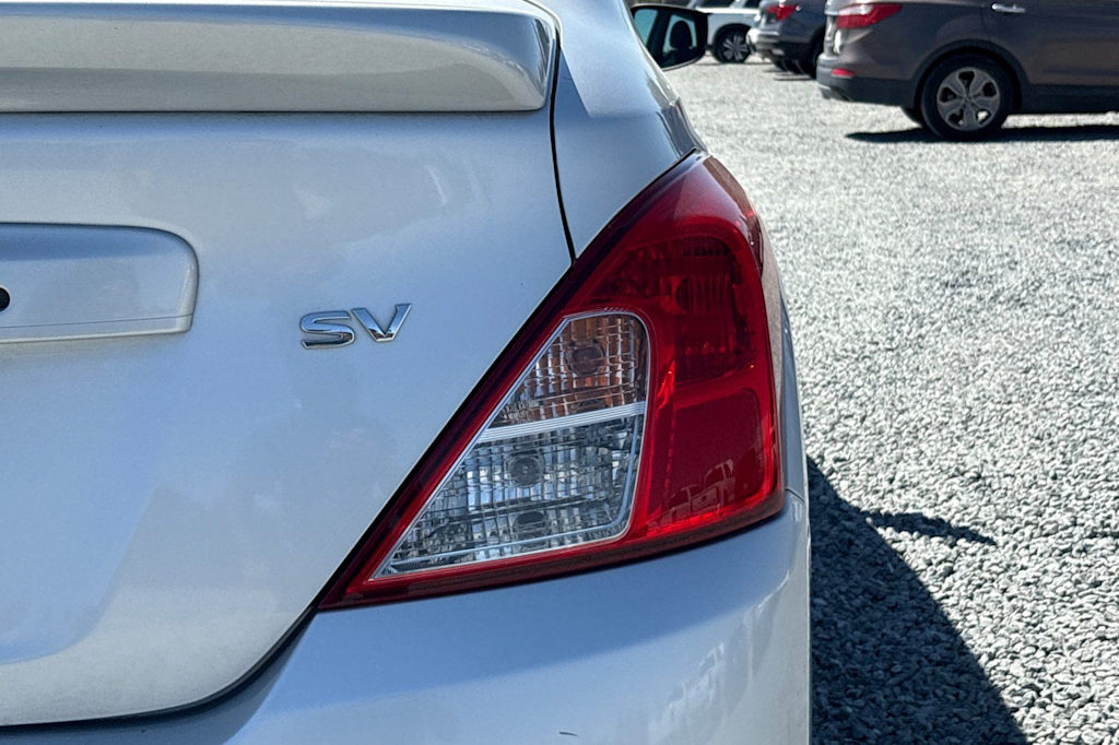 Thumbnail: 2019 Nissan Versa - 20