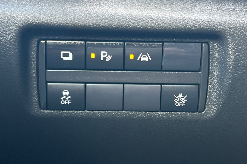 Thumbnail: 2024 Nissan Versa - 32