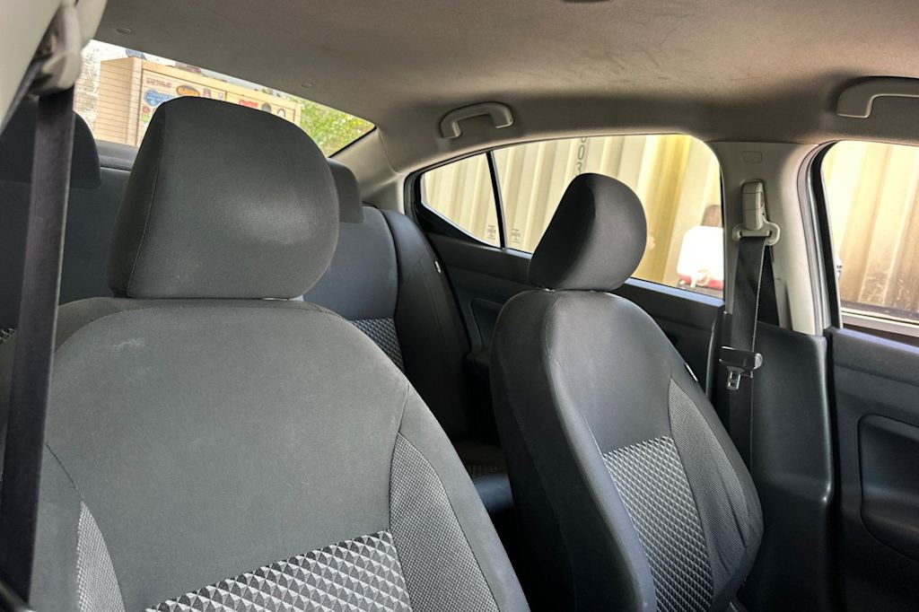 Thumbnail: 2020 Nissan Versa - 10