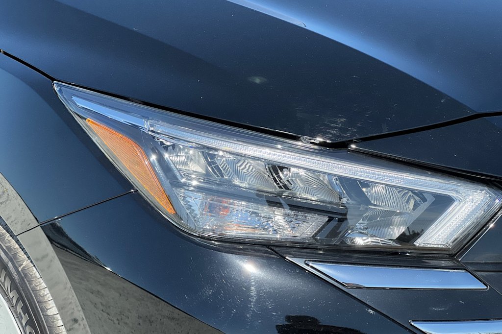 Thumbnail: 2025 Nissan Versa - 32