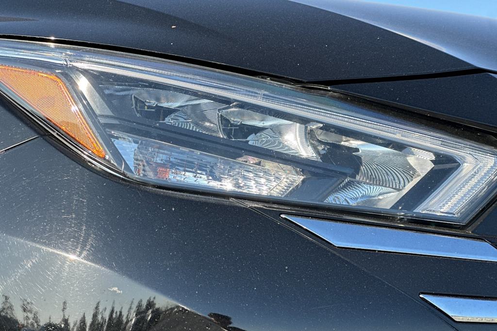 Thumbnail: 2025 Nissan Versa - 32