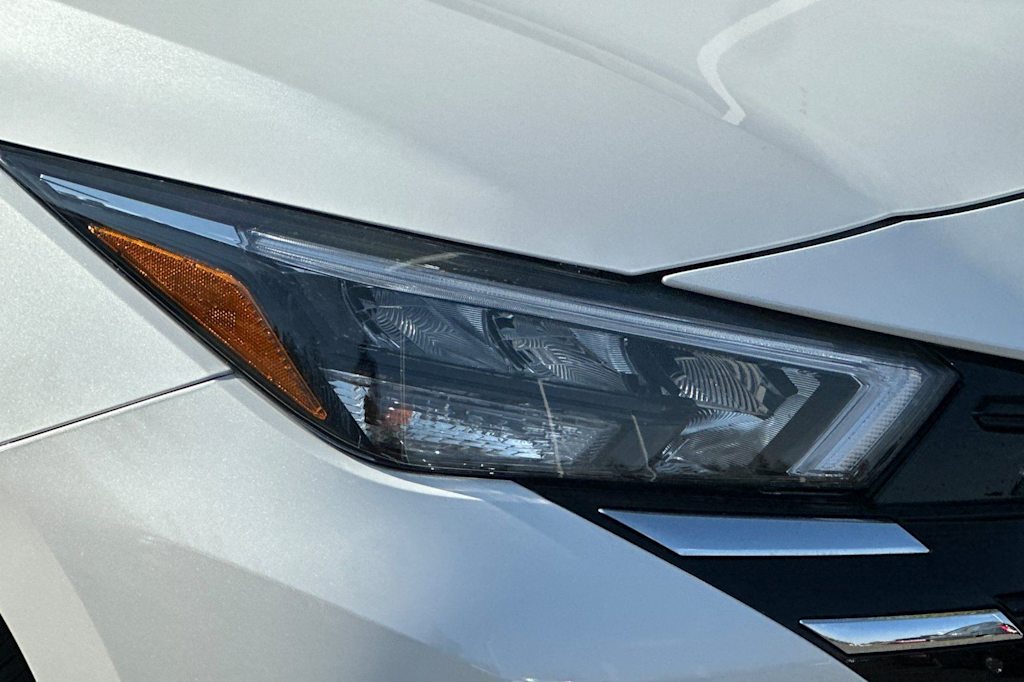 Thumbnail: 2025 Nissan Versa - 25