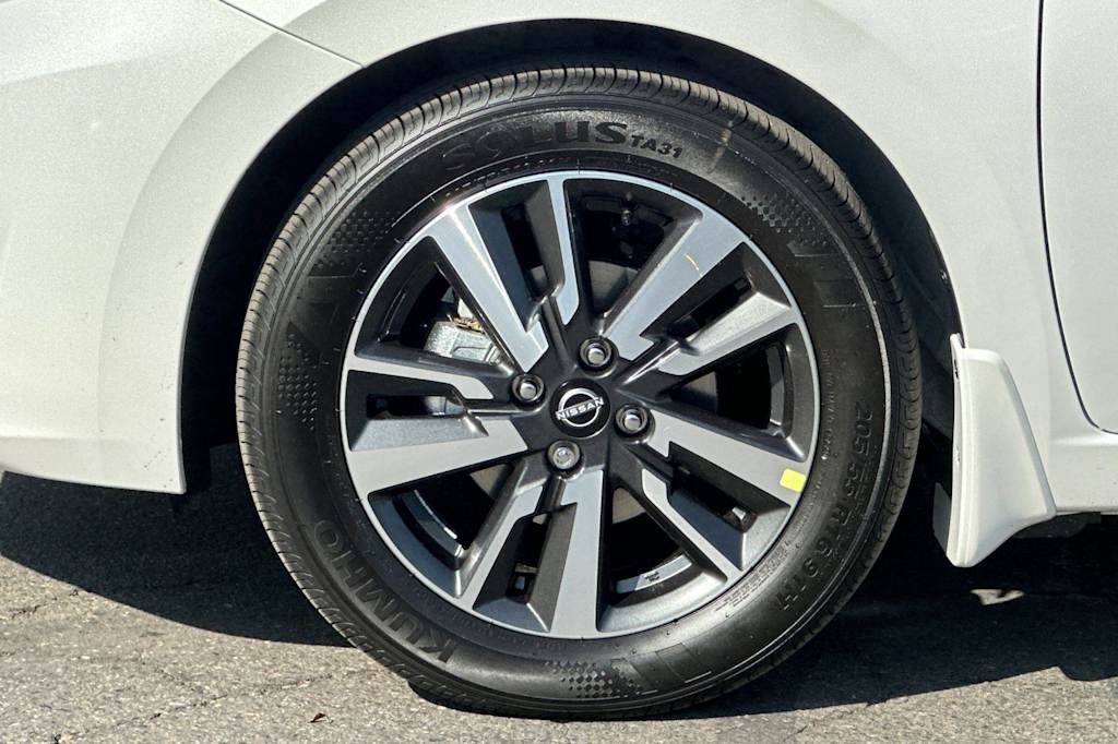 Thumbnail: 2025 Nissan Versa - 8