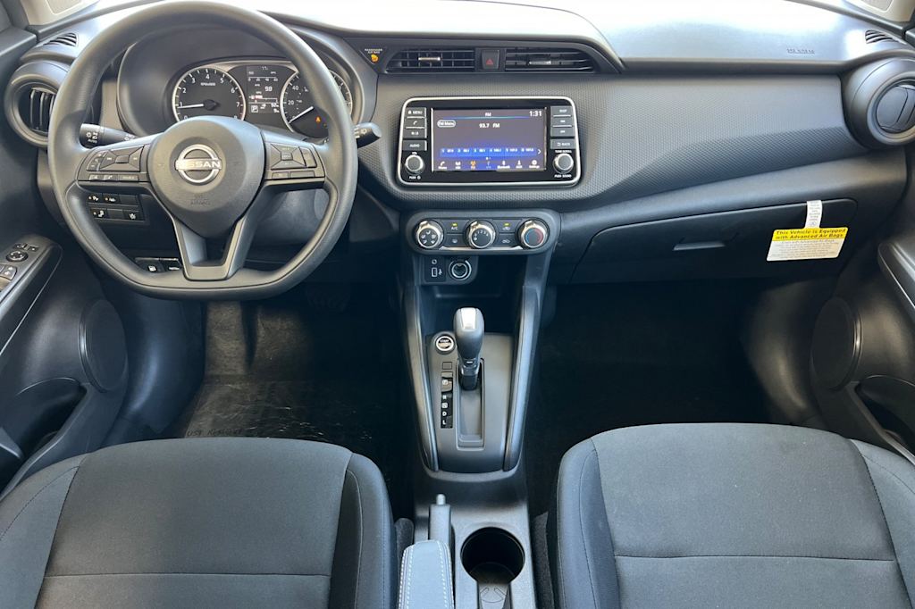 Thumbnail: 2025 Nissan Kicks - 2