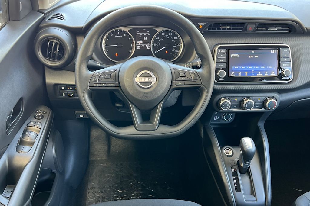 Thumbnail: 2025 Nissan Kicks - 12