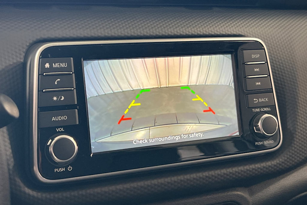 Thumbnail: 2025 Nissan Kicks - 24