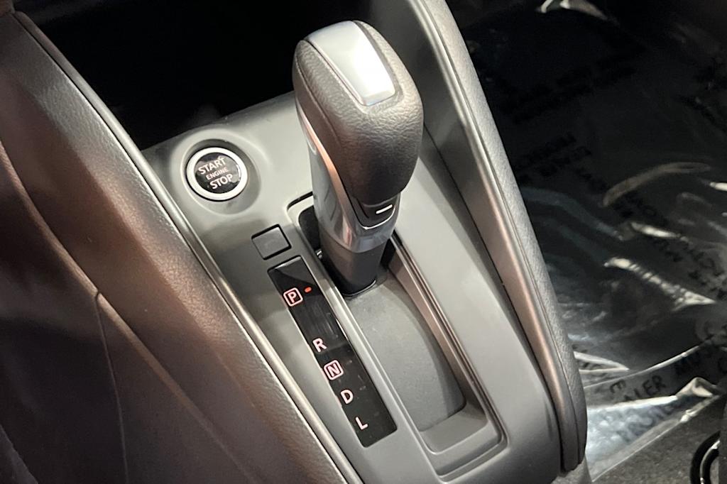 Thumbnail: 2025 Nissan Kicks - 15