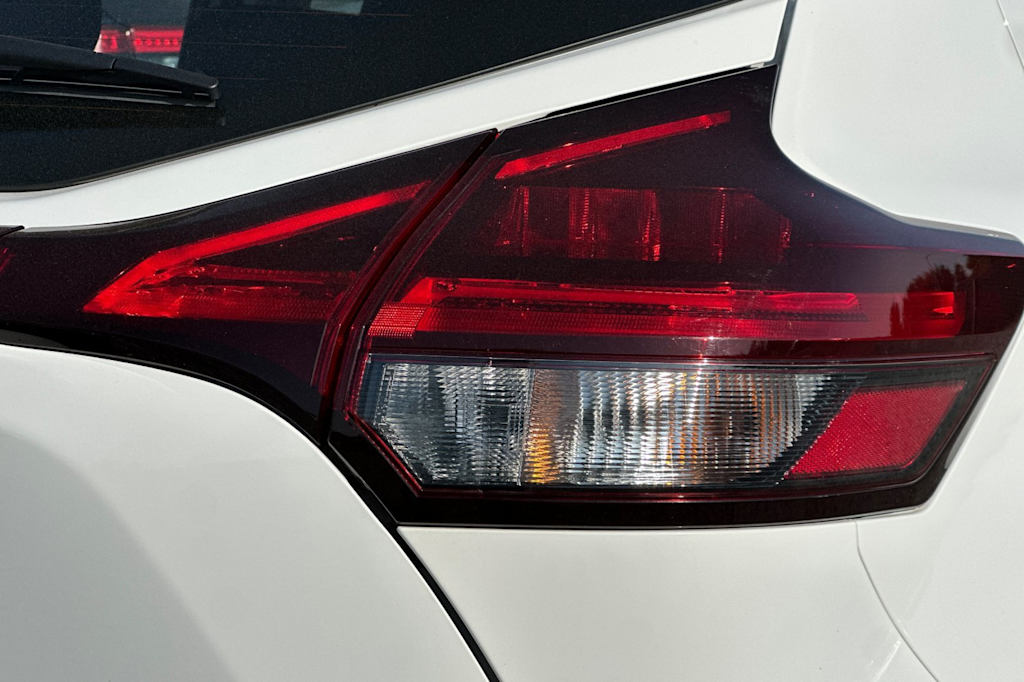 Thumbnail: 2025 Nissan Kicks - 35