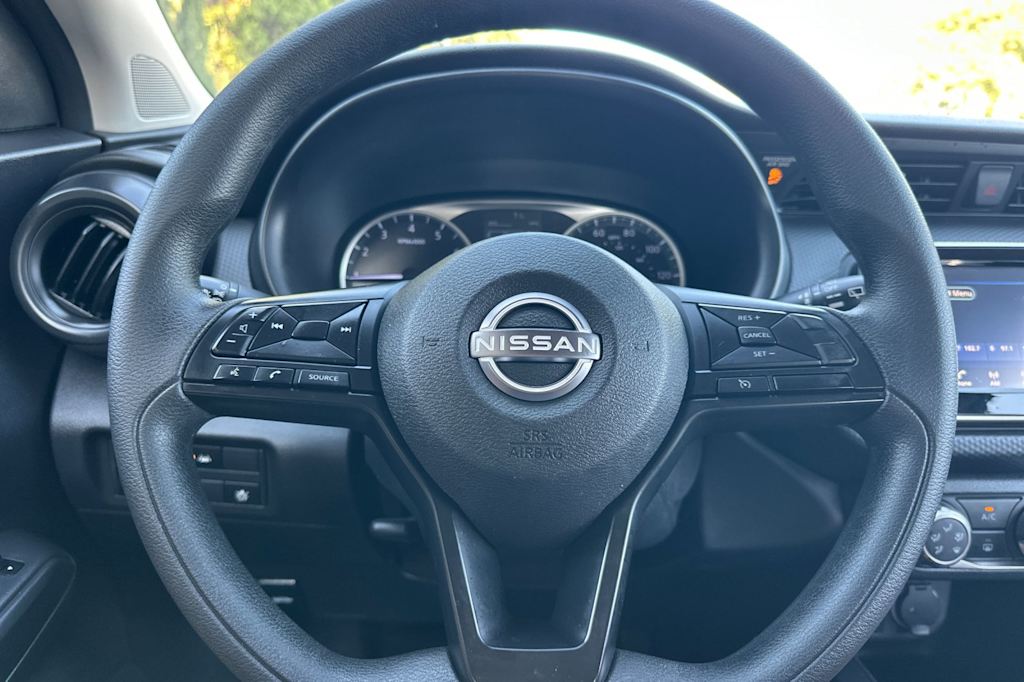 Thumbnail: 2025 Nissan Kicks - 14
